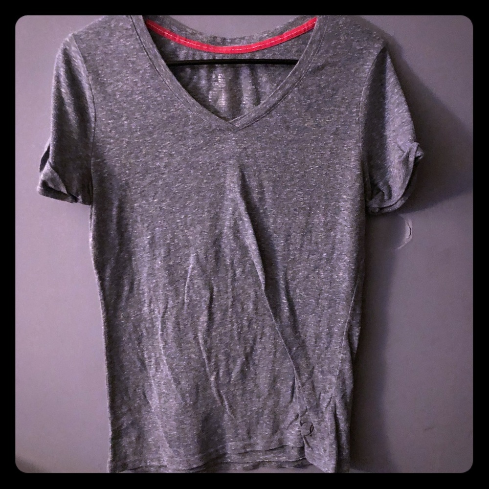 Grey/blue v-neck fitted tee